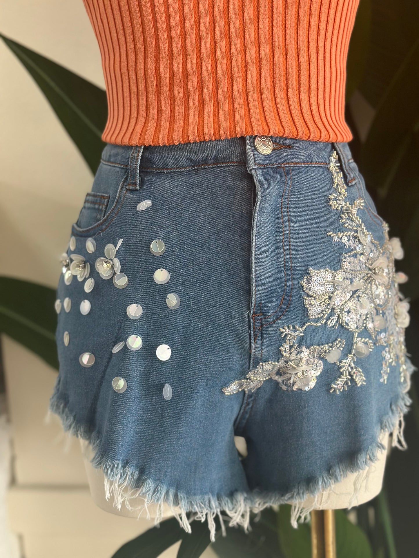 Flower Details Short