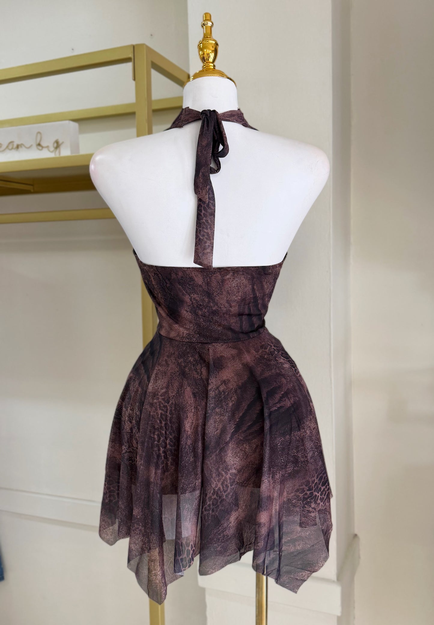 Zahara Wild Print Dress (Tiene pantalón)