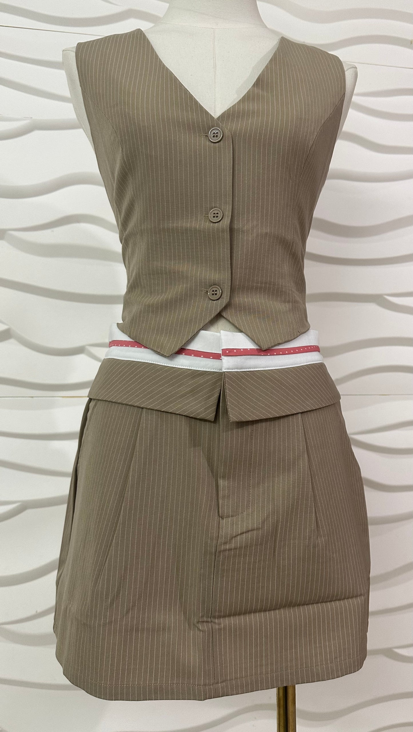 Dayanara Stripe Set