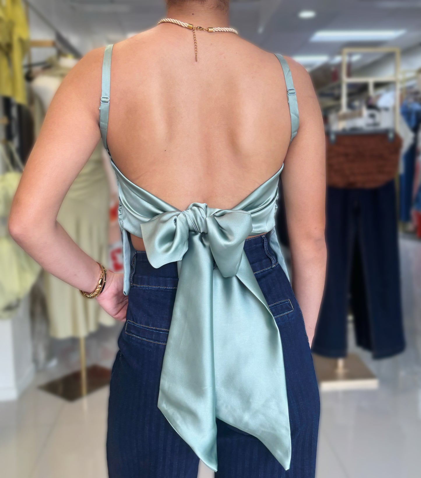 Zoe Back Knot Satin Top (2 colores)