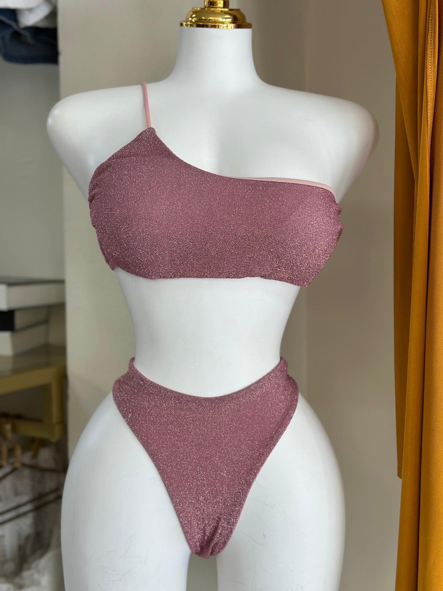 Swimsuit Brillo