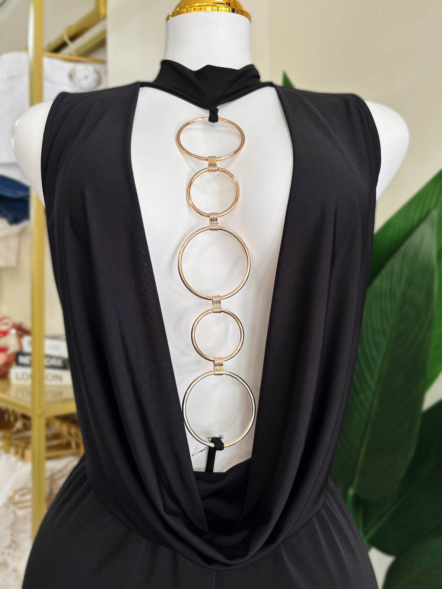 Maura Jumpsuit (Corre al size - Tiene mucho Spandex)