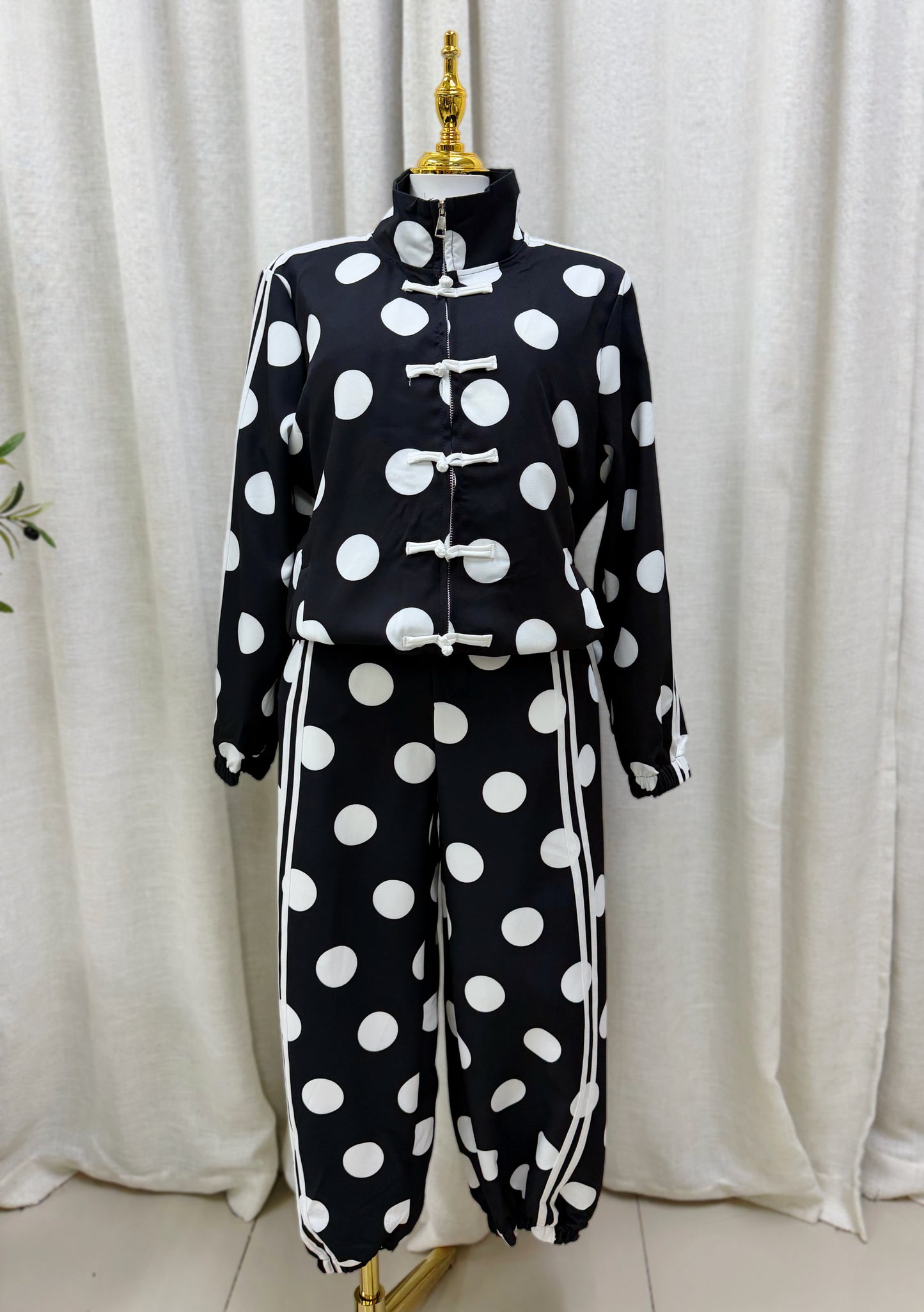 Irania Polka Dots Barrel Set (Black/White)