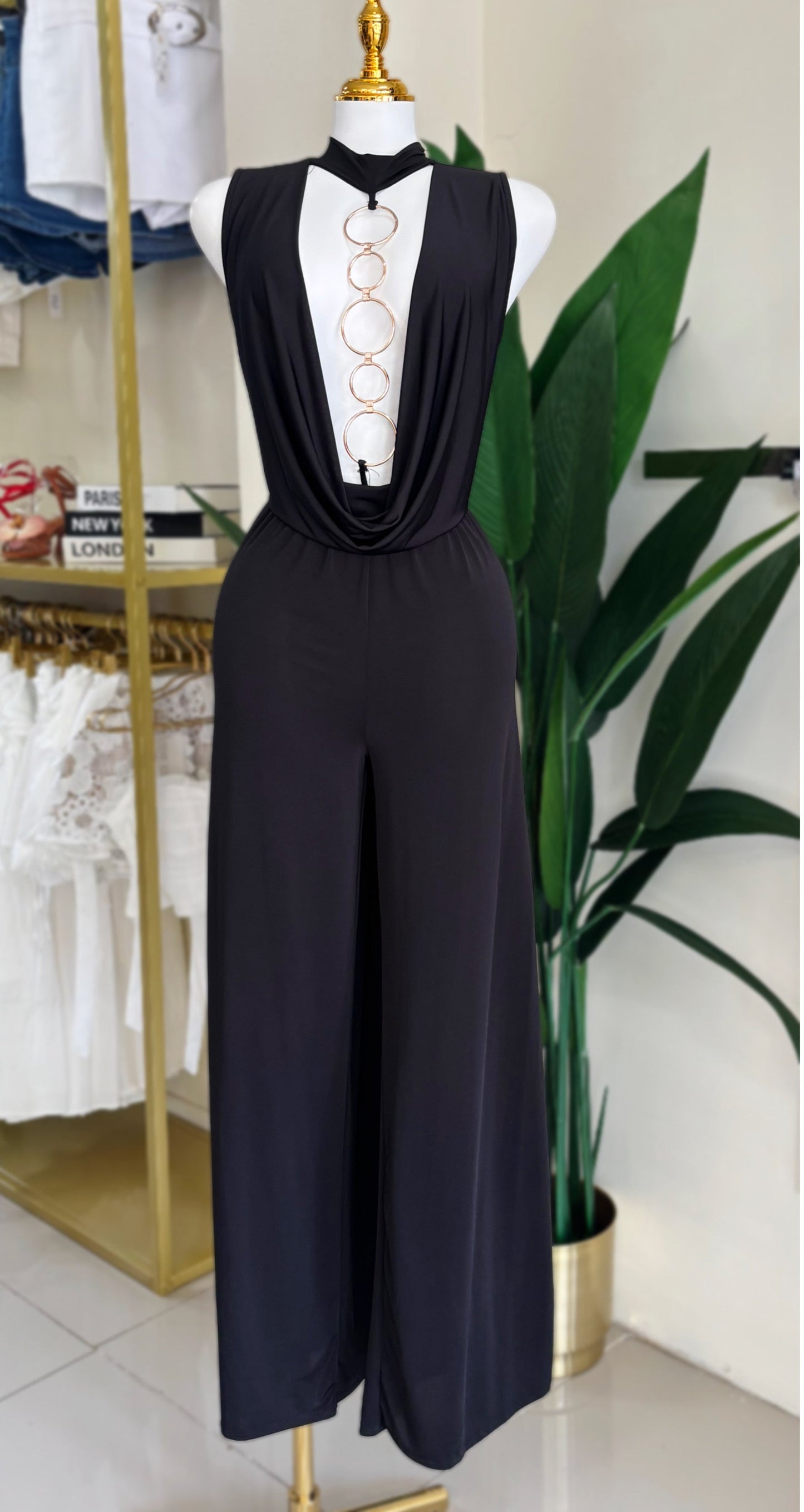 Maura Jumpsuit (Corre al size - Tiene mucho Spandex)