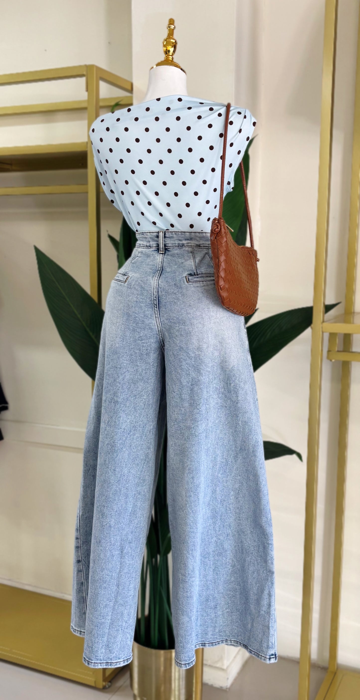 Edda Wide Leg Jeans (Light Blue)