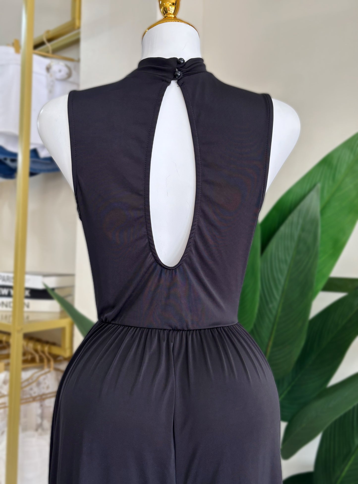 Maura Jumpsuit (Corre al size - Tiene mucho Spandex)