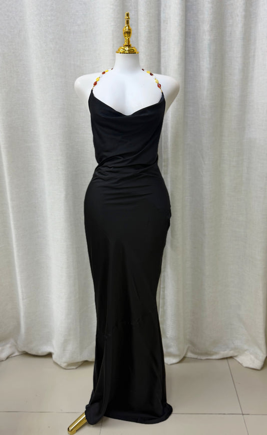 Hesia Back Beads Maxi Dress (Black)