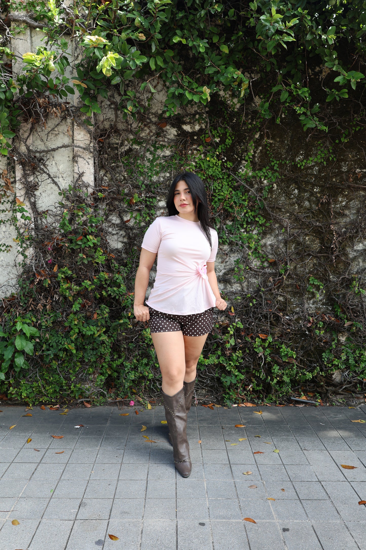 Laiza Orchid Detail Tshirt (Pink)