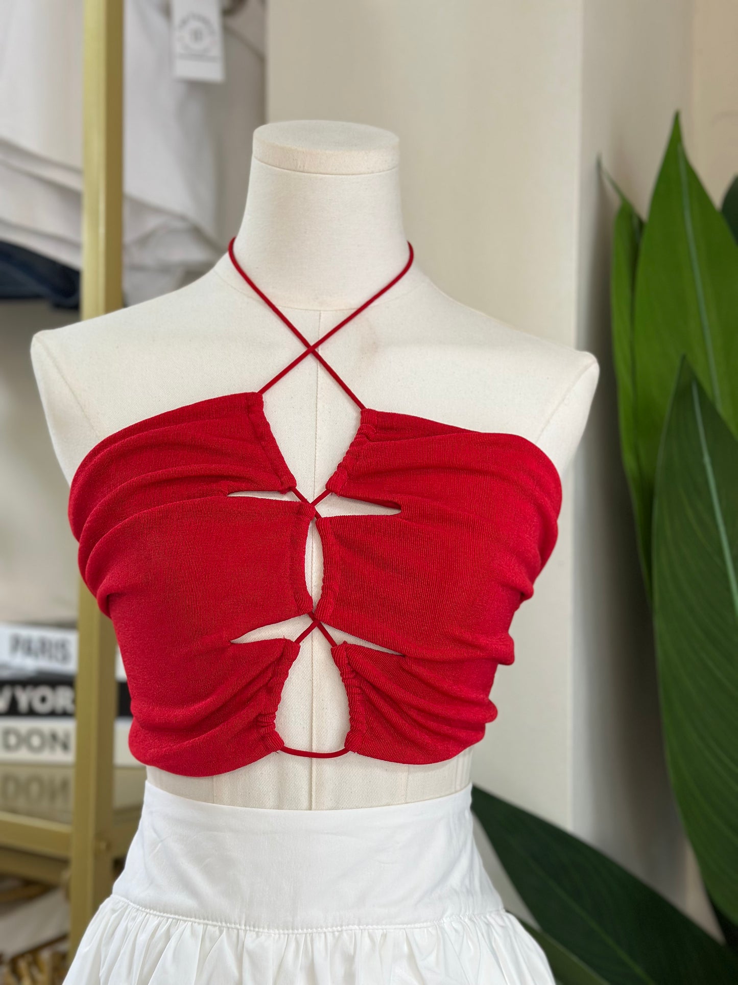 Kenia Knot Crop Top