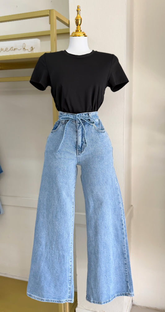 Penelope Jean (Light Blue)