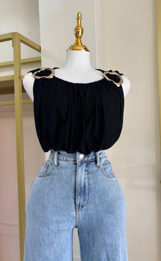 Kamila Gold Detail Blouse (Negro)