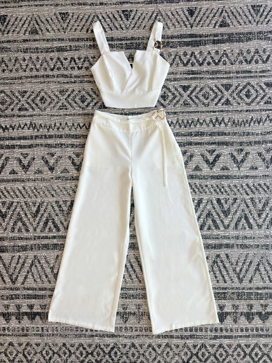Tiana White Set