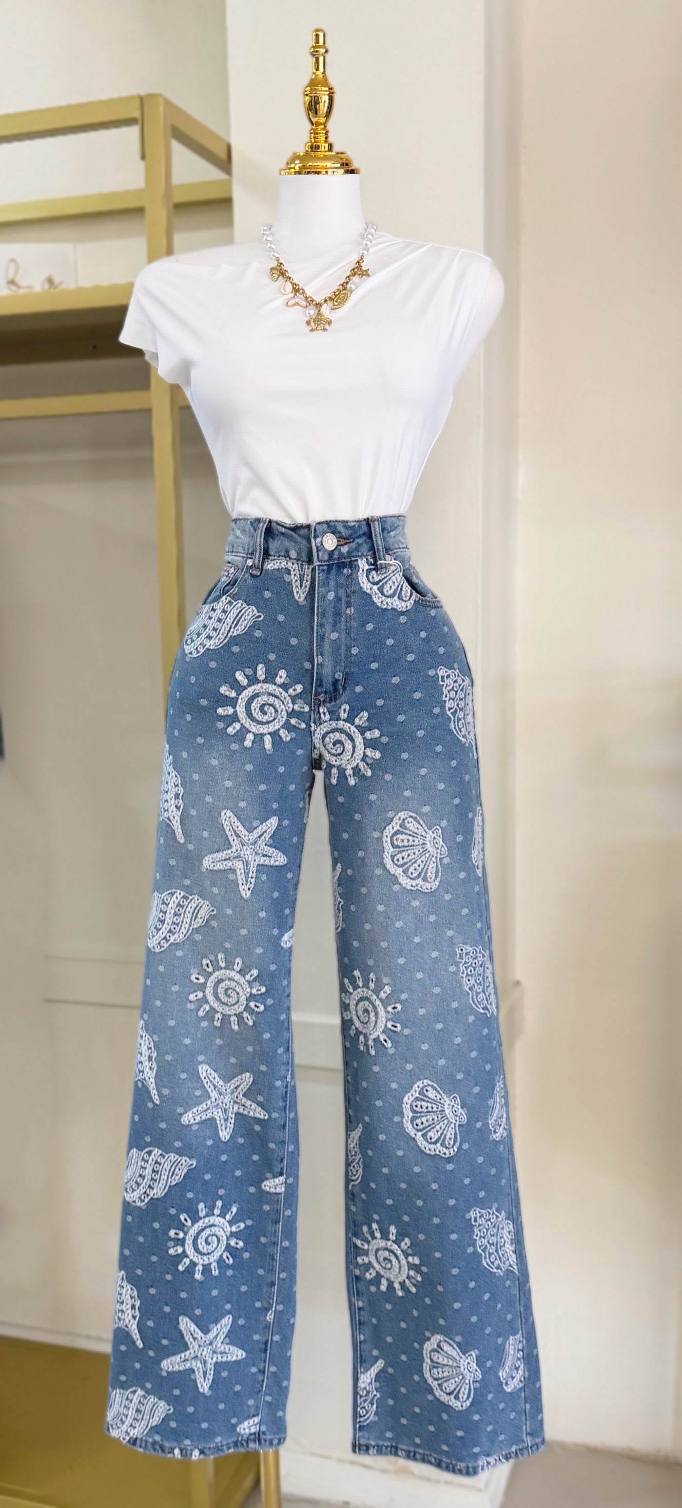 Fátima Summer Details Jean (No stretch) Corre pequeño