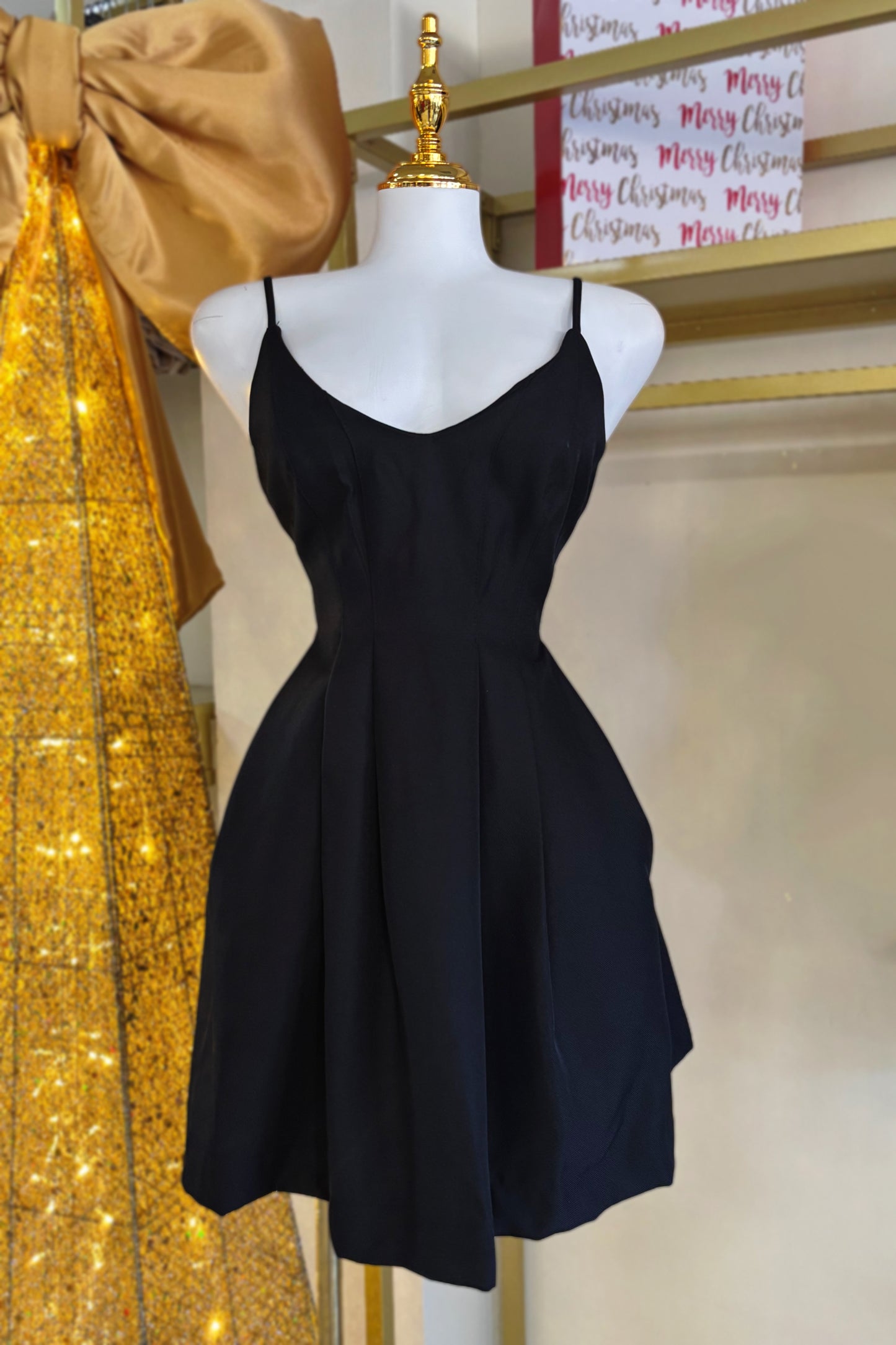 Laura Black Dress