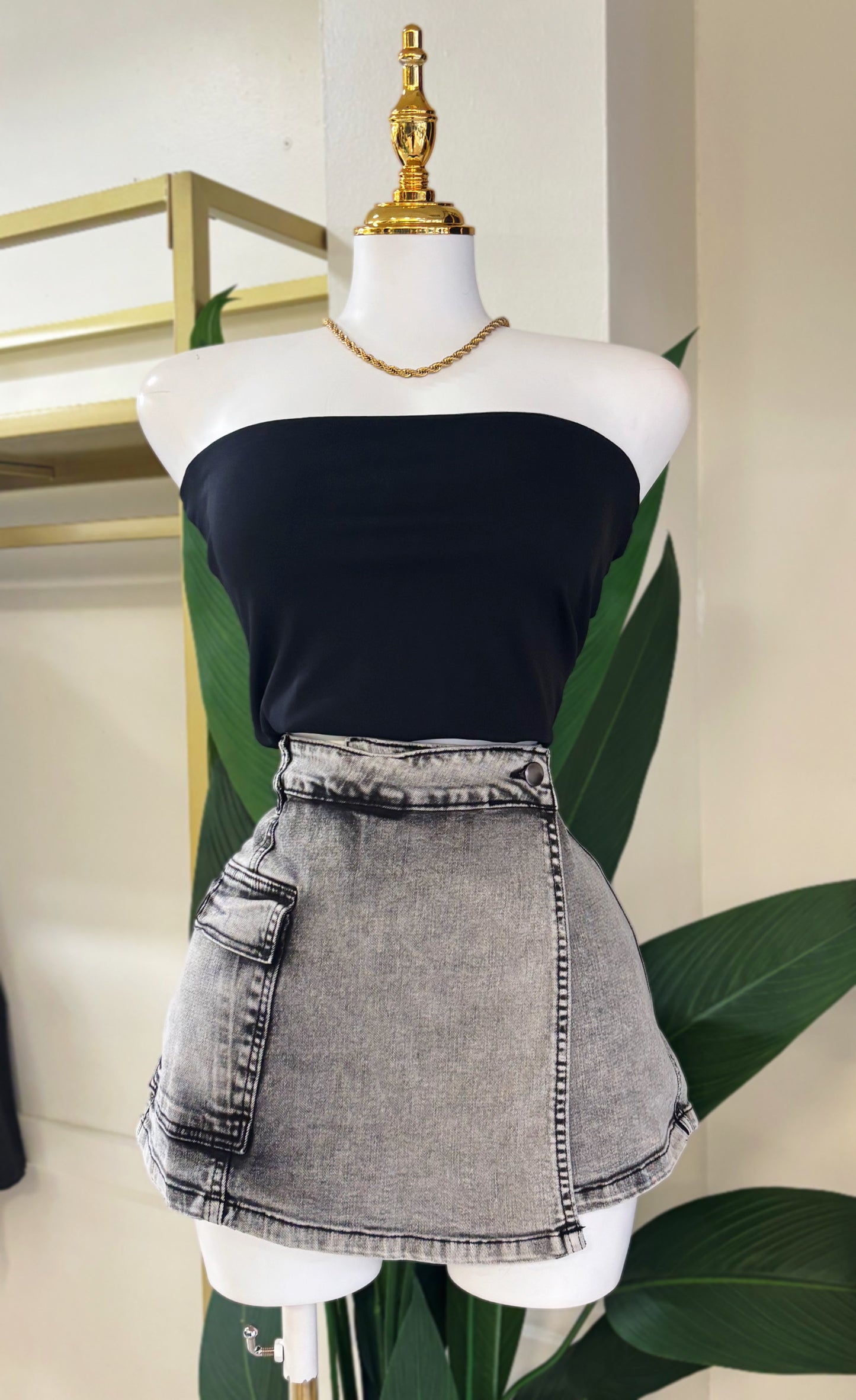 Milena Crop Top (Black) CORRE PEQUEÑA