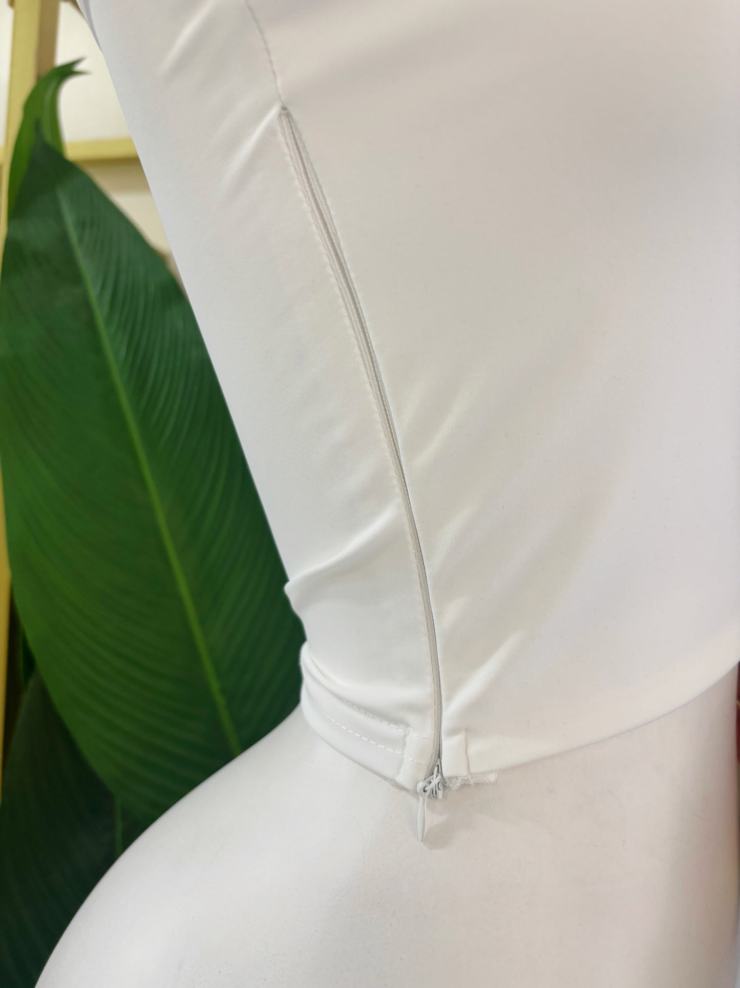 Milena Crop Top (White) CORRE PEQUEÑA