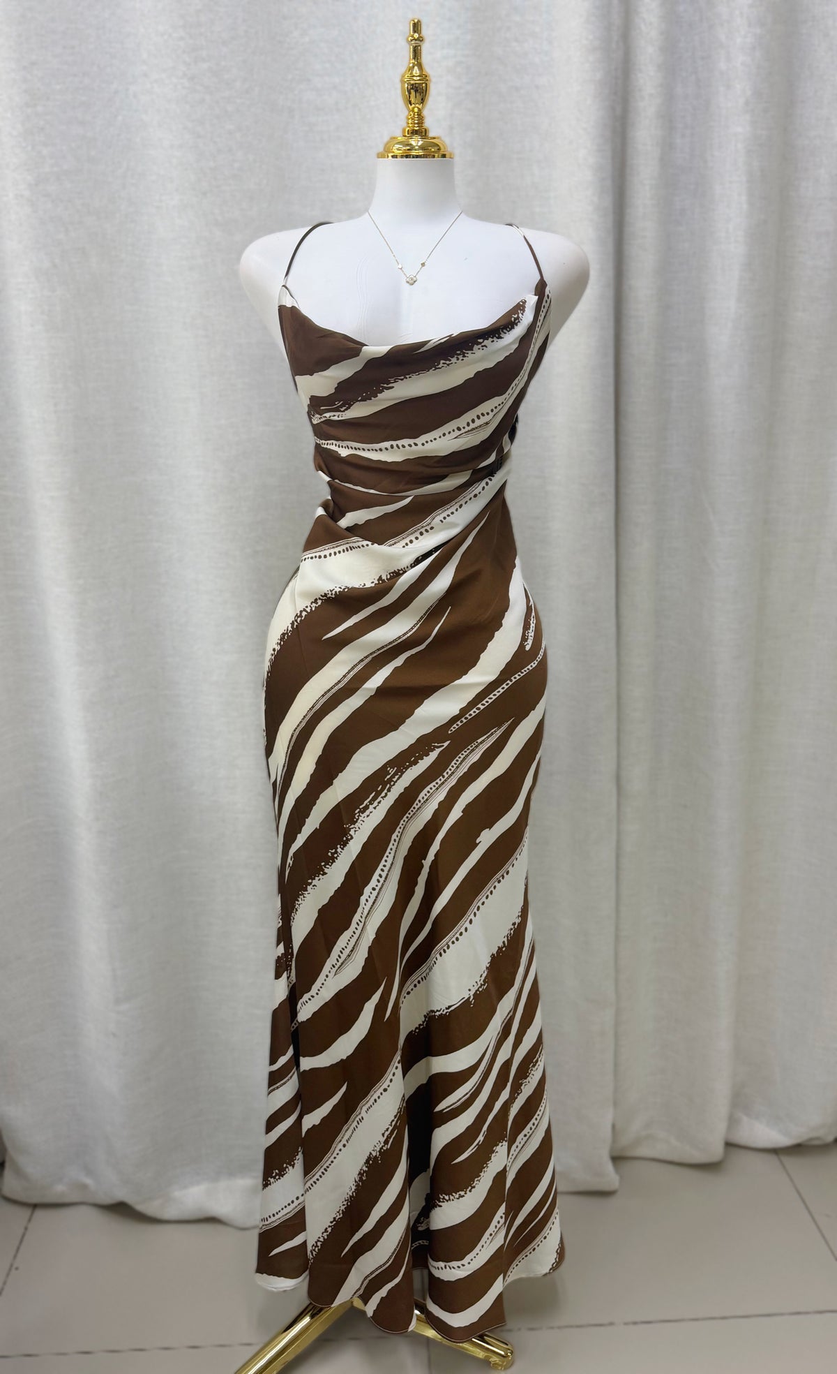 Paula Mocha-Ivory Maxi Dress
