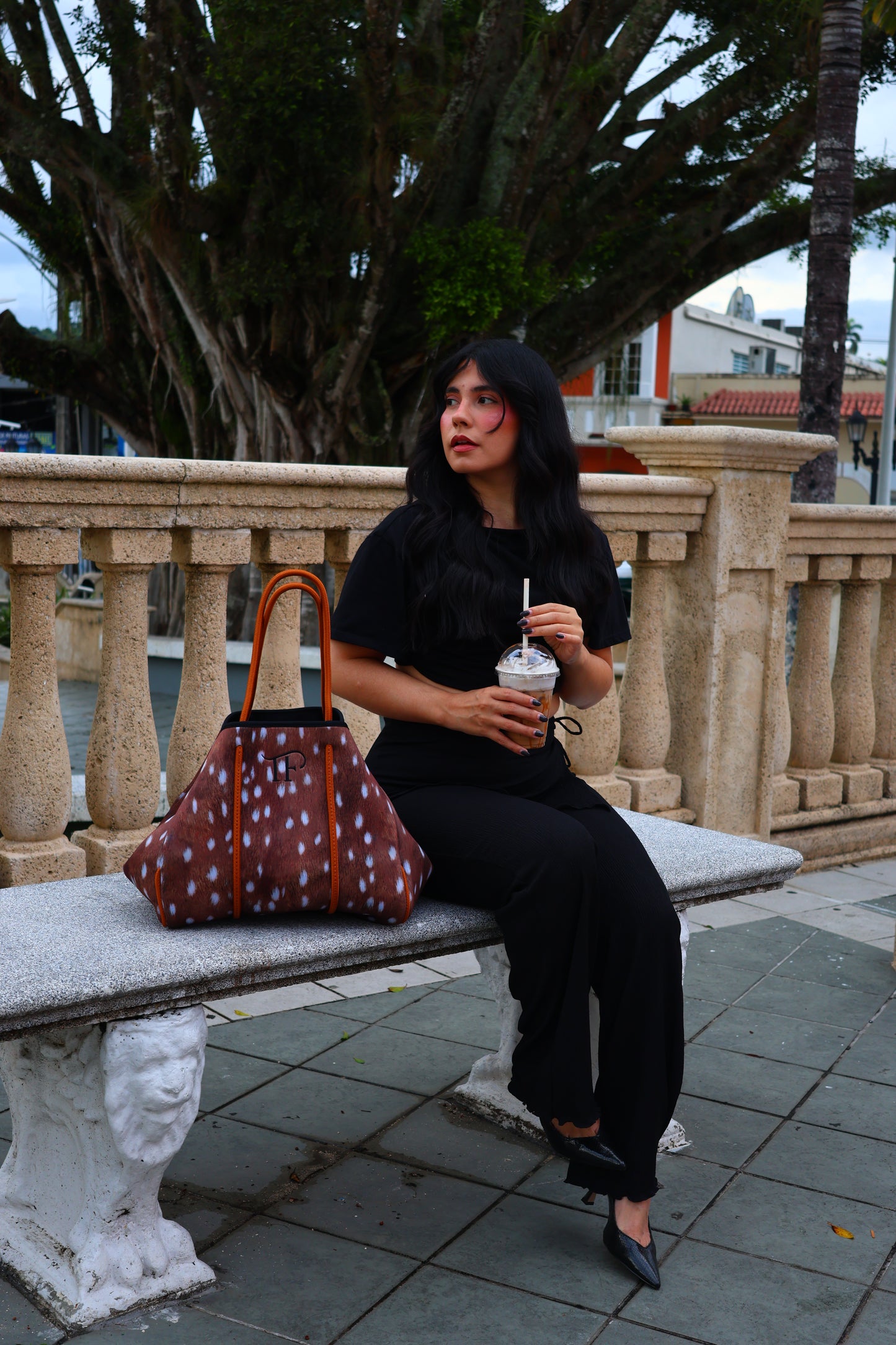 Raiza Pant (Black)