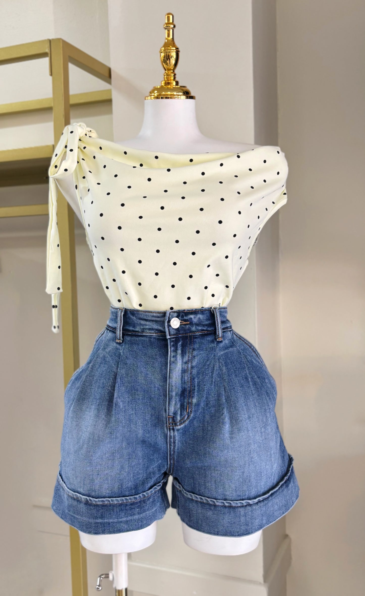 Amelia Denim Short (Stretch) CORRE GRANDE)