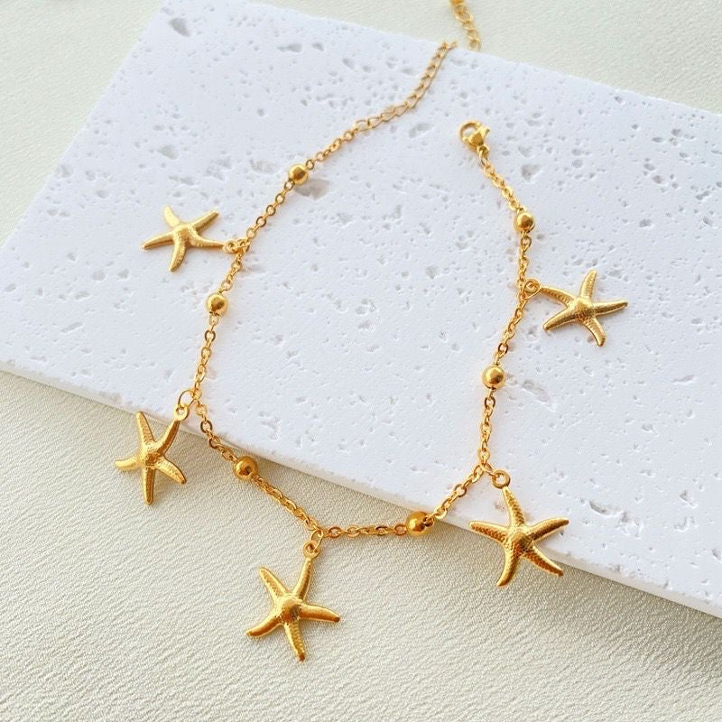 Tabillera Summer Trends/Golden details. Ocean energy.
Este verano… se lleva en los tobillos. ✨🌊