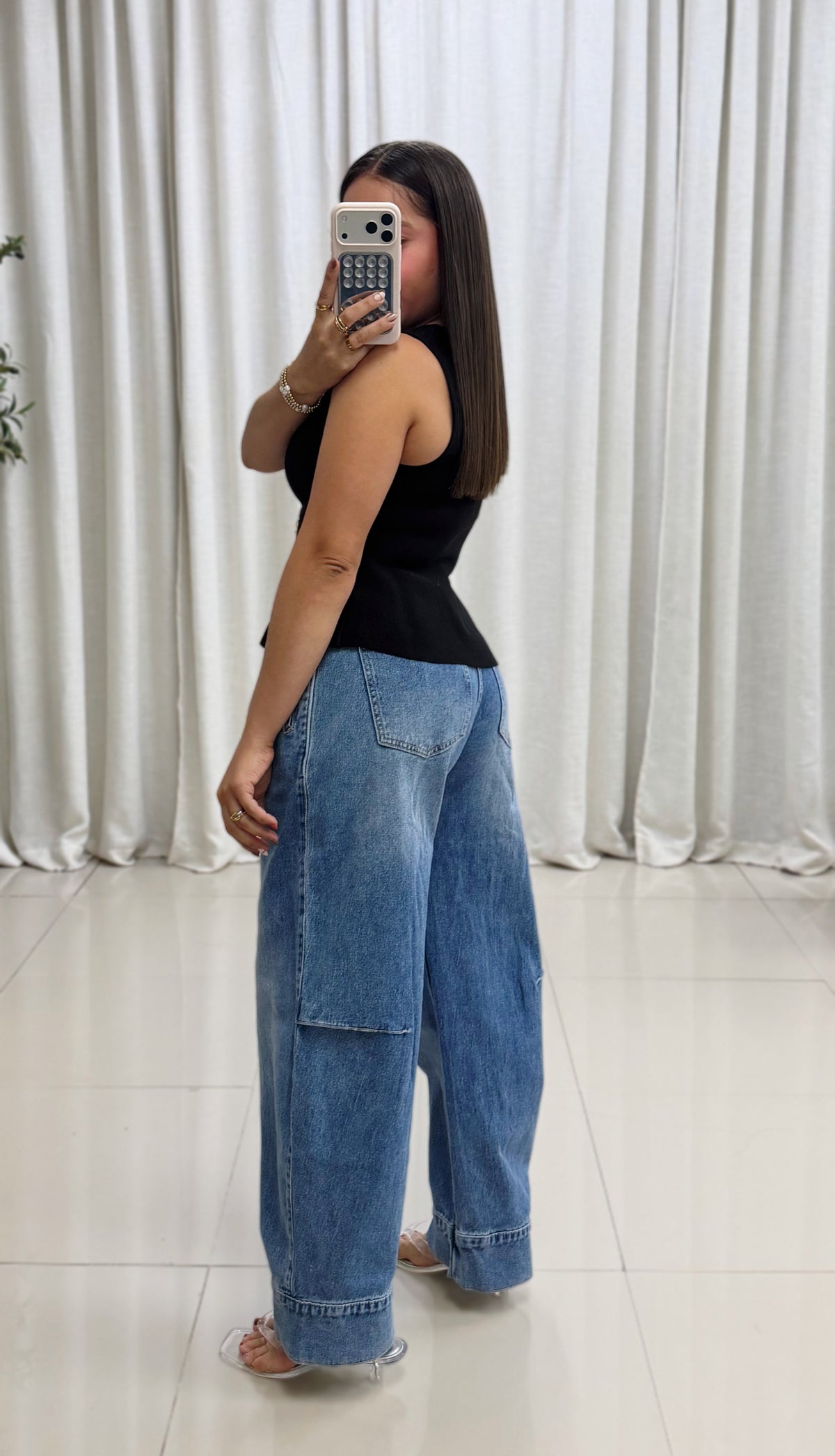 Nayla Barrel Jean