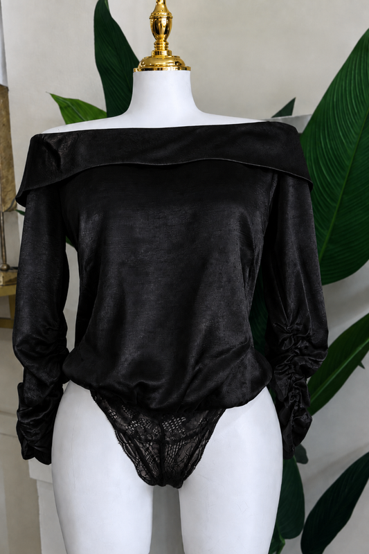 Leonor Off Shoulder Bodysuit (Negro)
