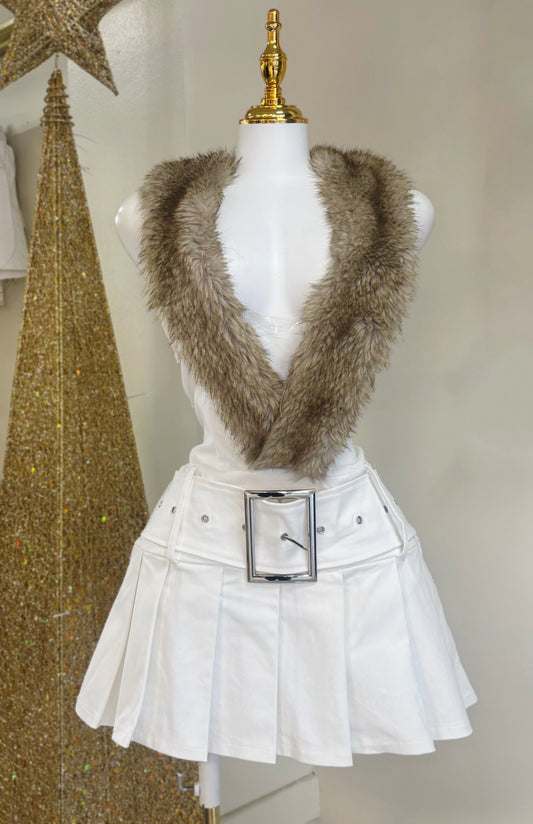 Ámbar Fur Neck Dress (White)