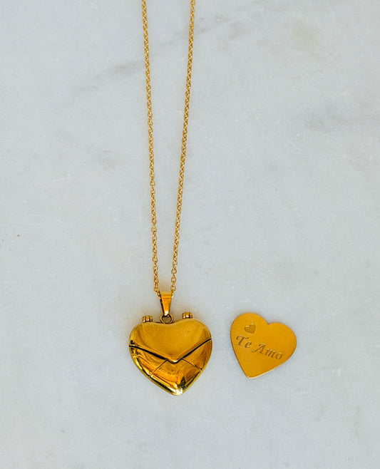 Te amo ❤️ bella cadena sobre corazón te amo