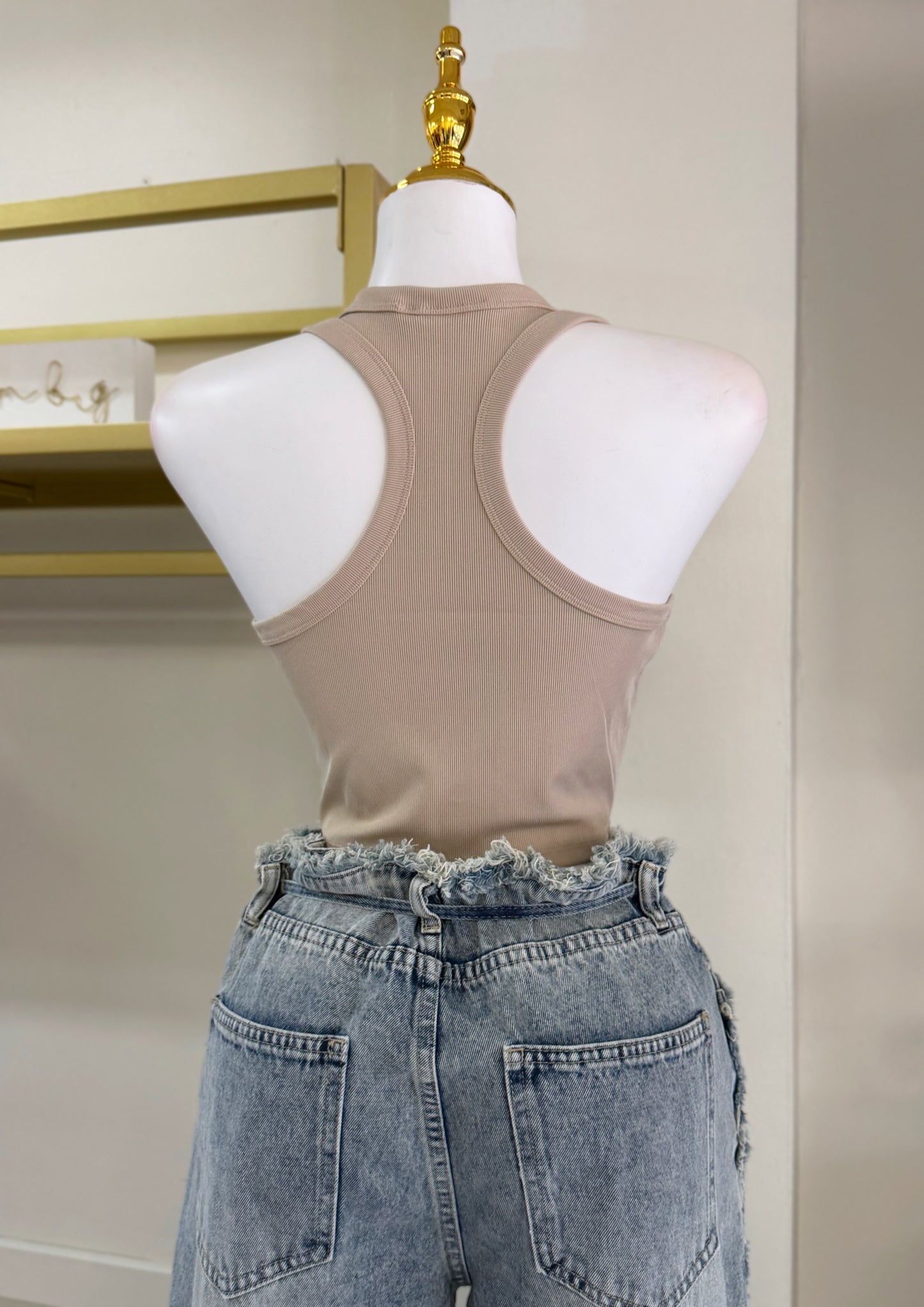 Raiza Basic Tank Top
