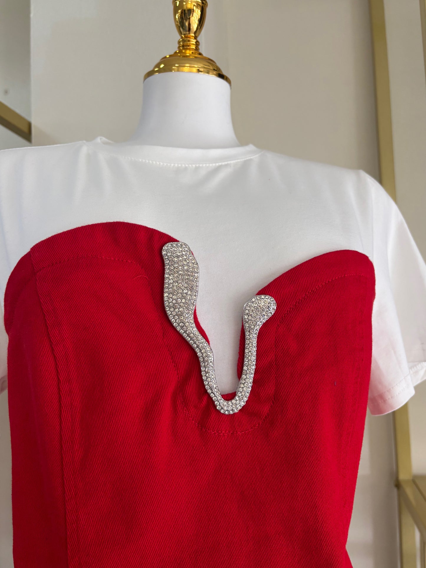 Valentina Red Detail Tshirt