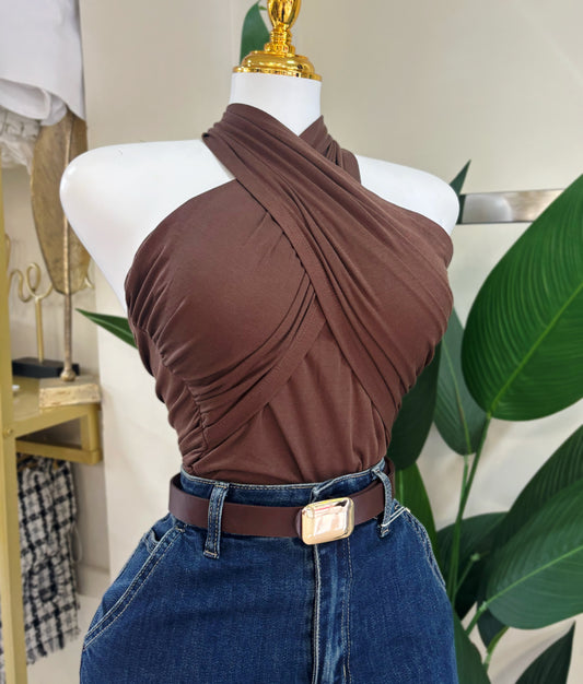 Pilar Cross Halter Top (Marrón)