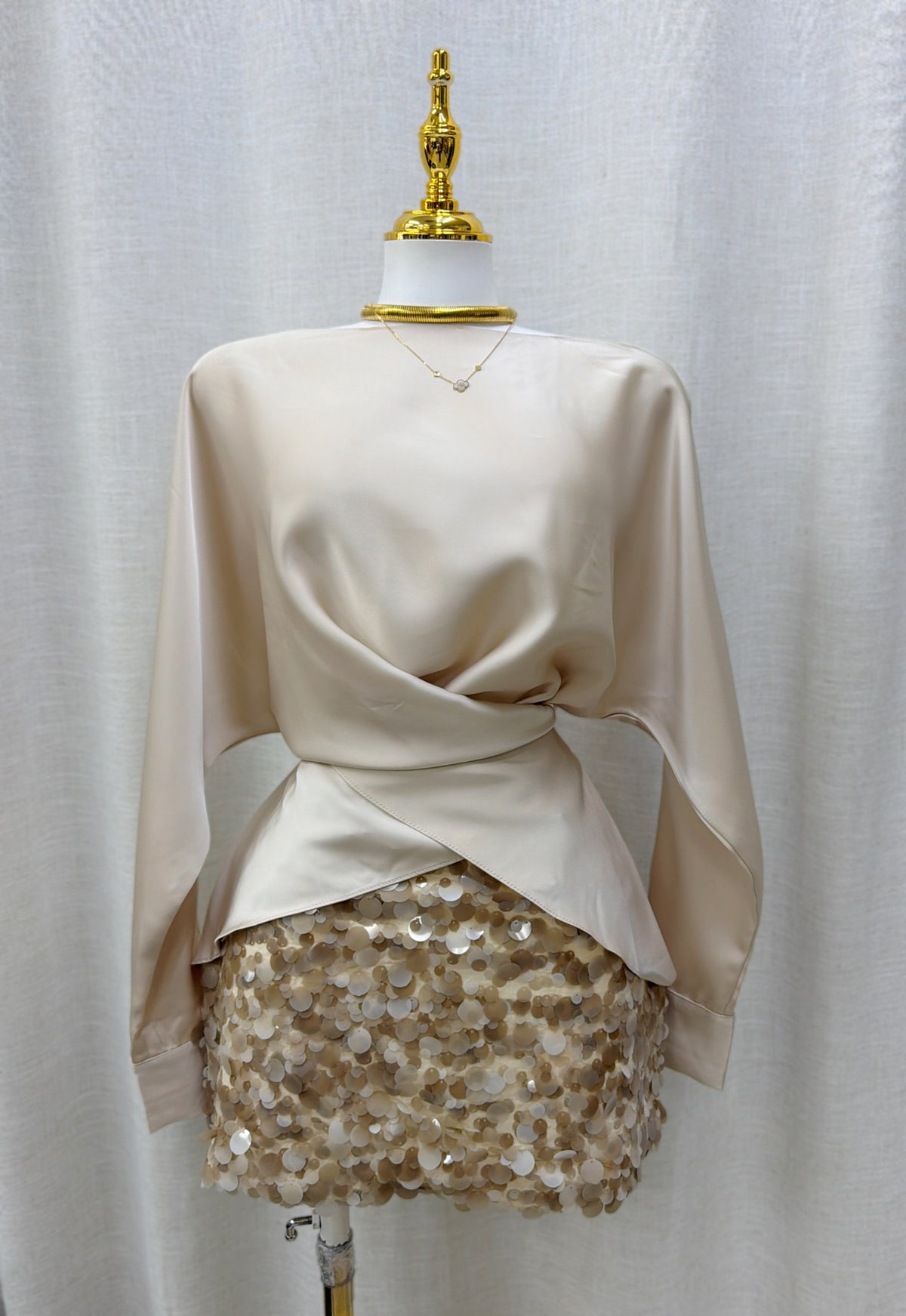 Amara Elegance Blouse (Beige)